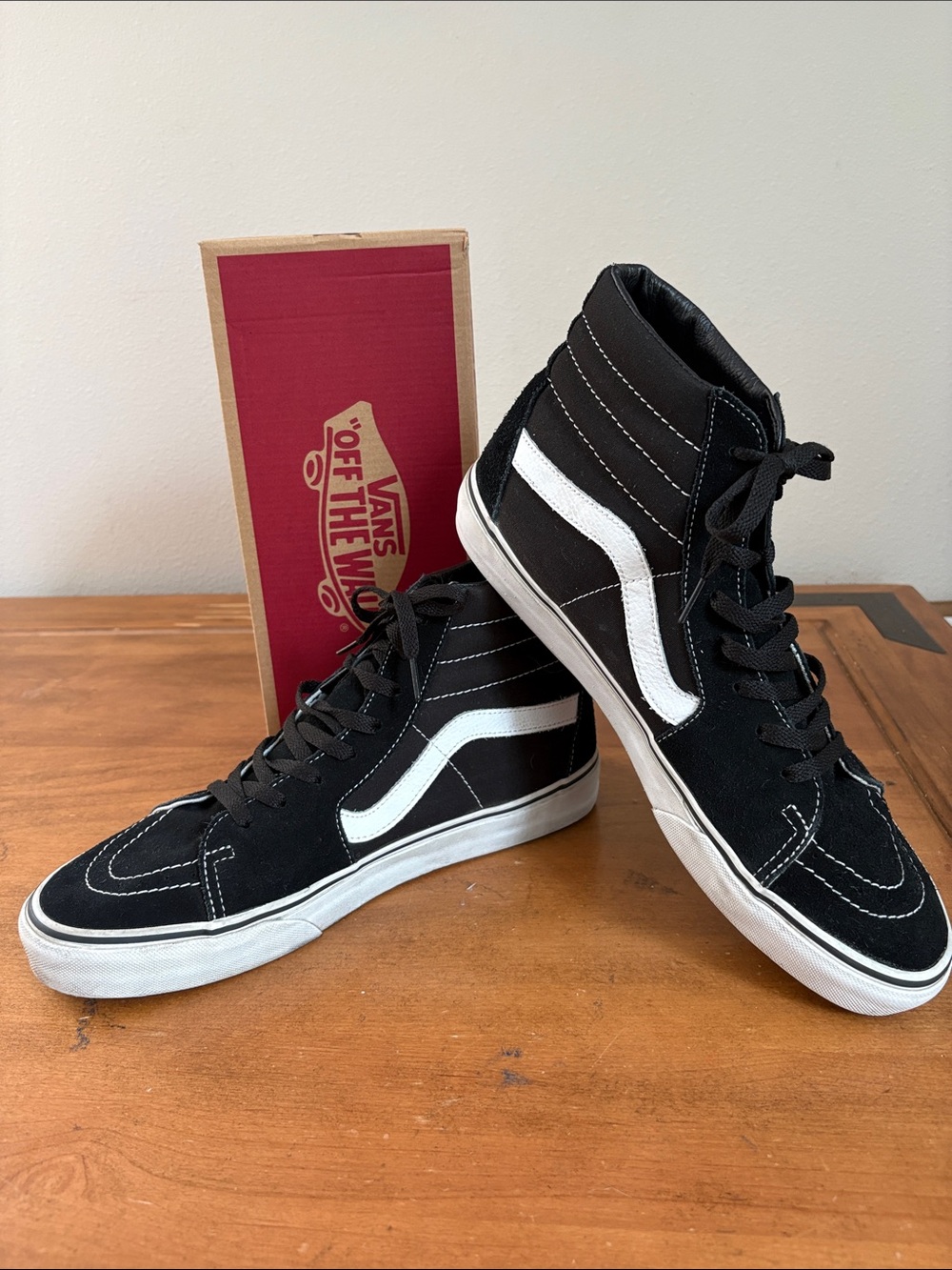 Vans Sk8-Hi Black & White High-Top Skate Sneakers Size 12